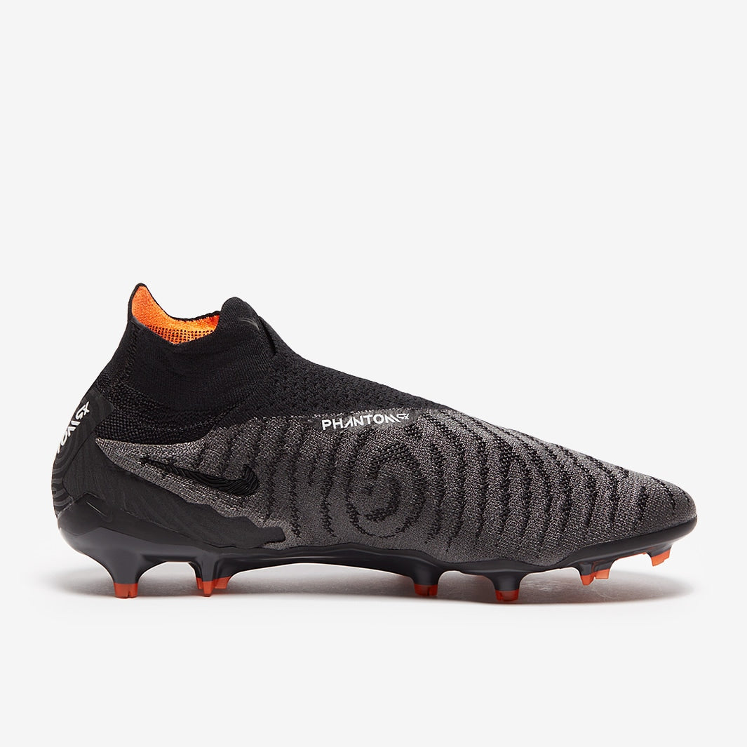 Nike Phantom GX DF Black Pack FG - HIGH - SoccerSole