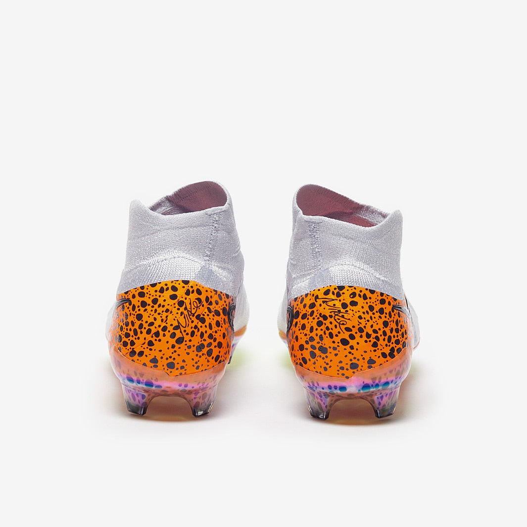 Nike Phantom Luna 2 Safari FG - HIGH - SoccerSole