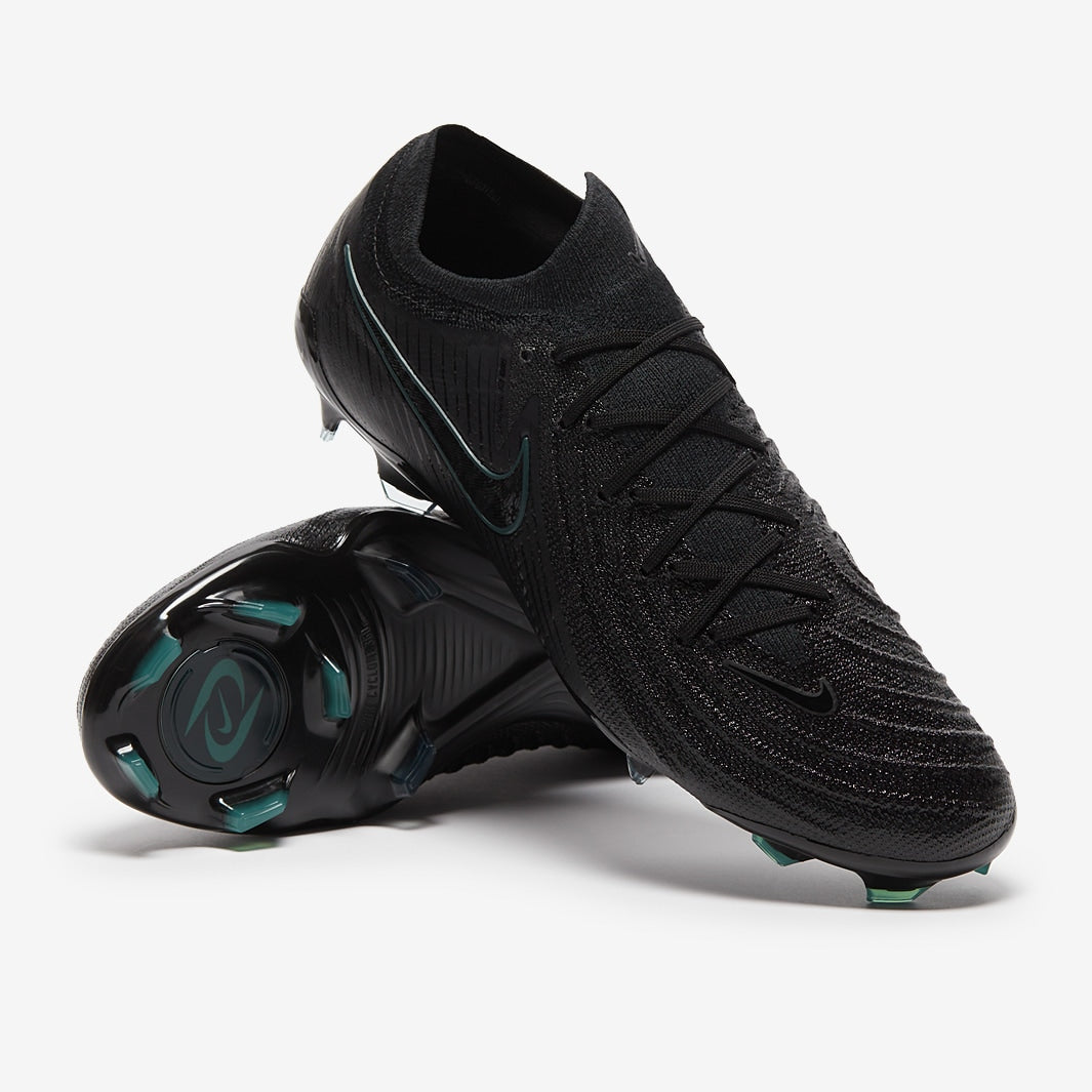 Nike Phantom GX II Elite FG - SoccerSole