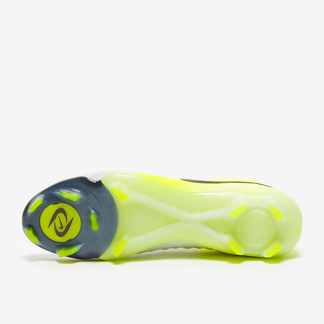 Nike Phantom Luna 2 Mad Voltage FG - SoccerSole
