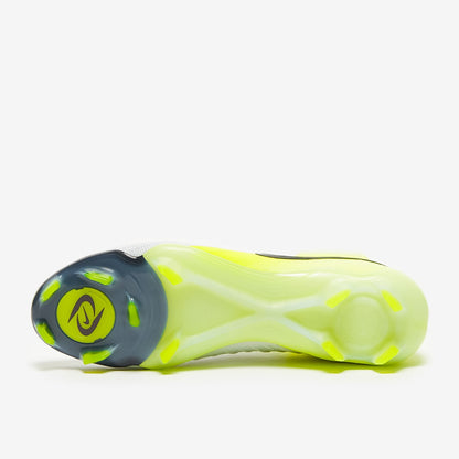 Nike Phantom Luna 2 Mad Voltage FG - SoccerSole