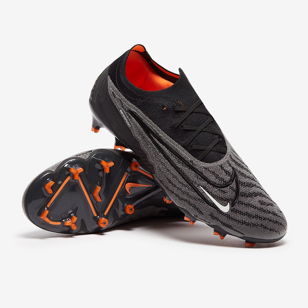 Nike Phantom GX Black Pack FG - SoccerSole