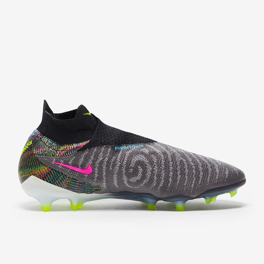 Nike Phantom GX DF Link FG - SoccerSole