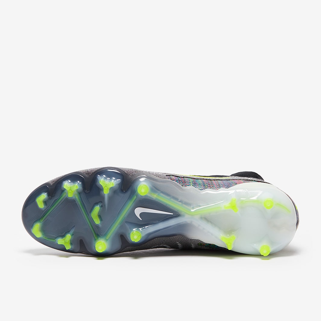 Nike Phantom GX Link FG - SoccerSole