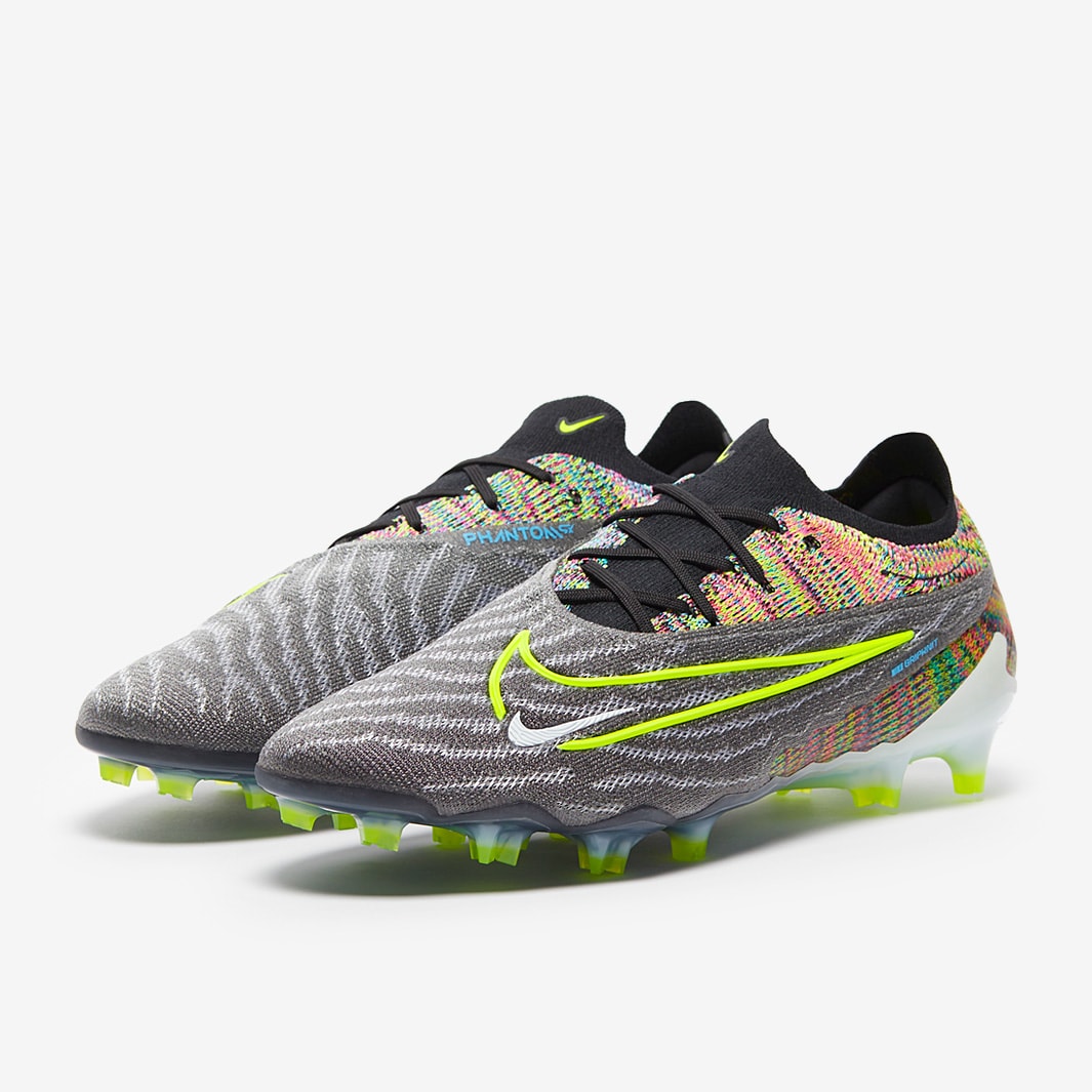 Nike Phantom GX Link FG - SoccerSole