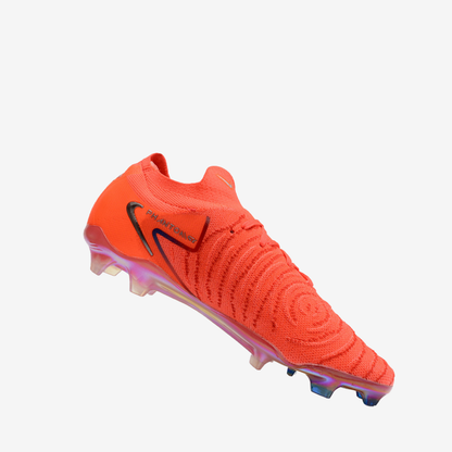 Nike Phantom Luna 2 Elite FG RED - SoccerSole