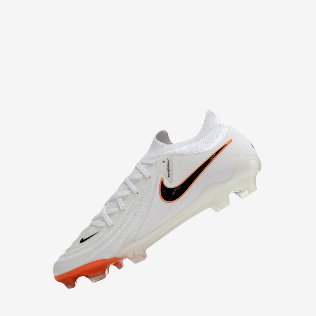 Nike Phantom Luna 2 Elite FG white - SoccerSole